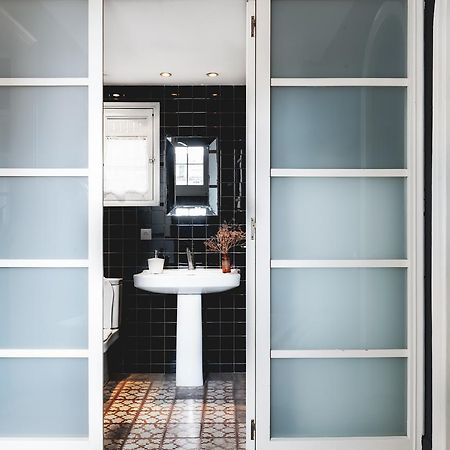 Brummell Apartments Gracia Barcelona Bagian luar foto